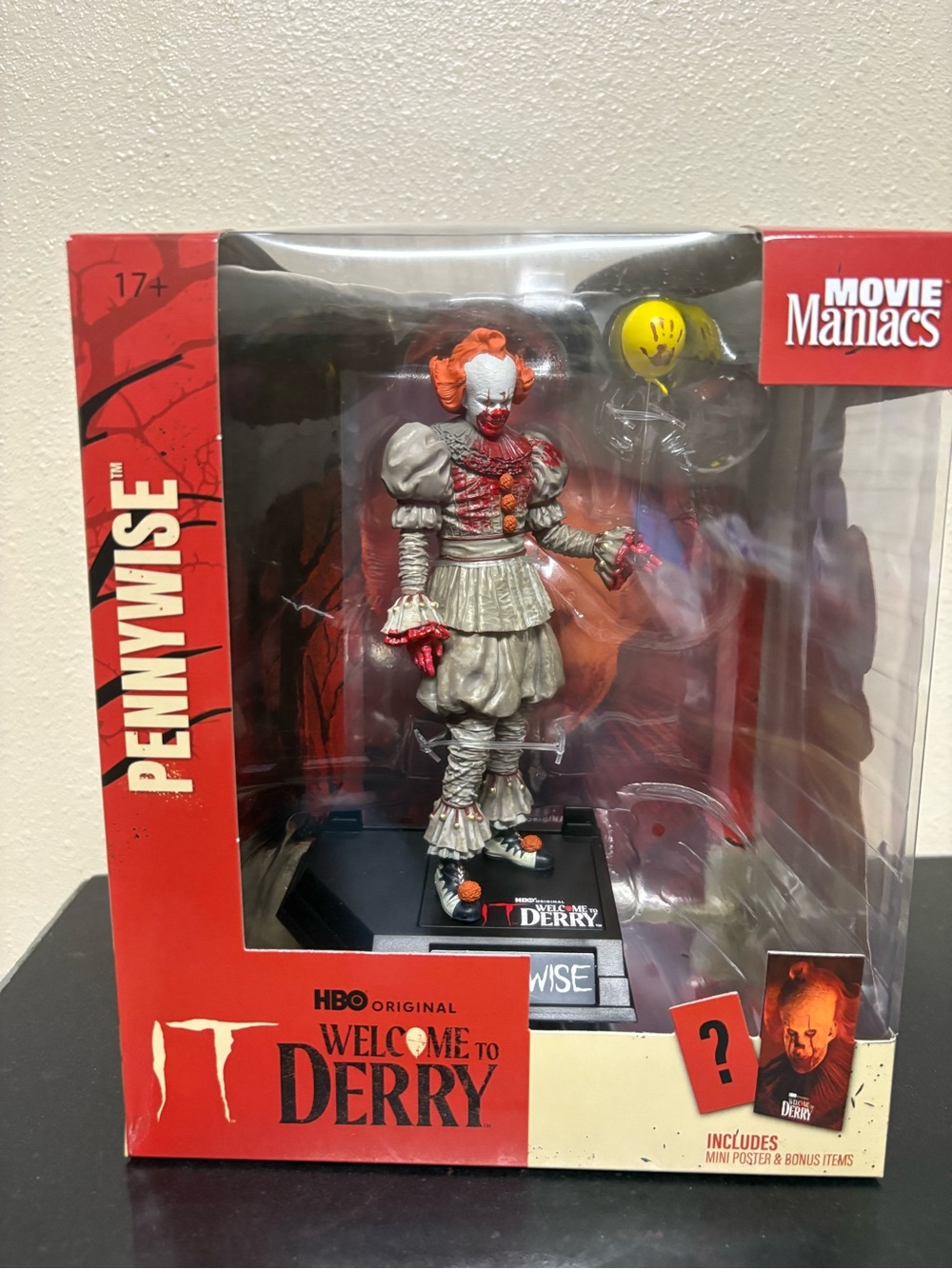 McFarlane Movie Maniacs Pennywise Bloody Welcome to Derry Figure NEW Sealed